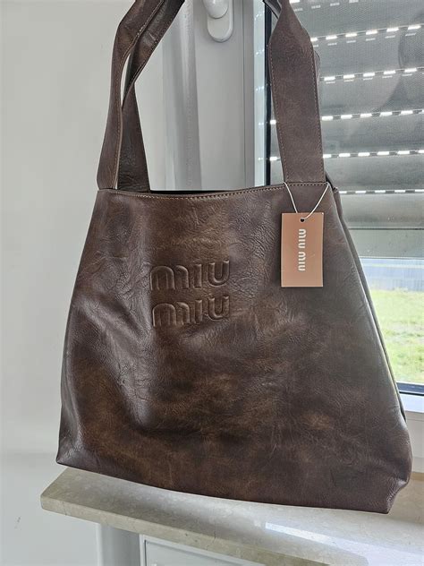 dhgate miu miu bag|Miumiu brown shoulder bag from dropshipping.